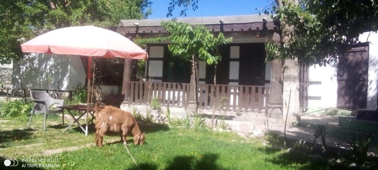 Resort Little Tibet סקרדו מראה חיצוני תמונה